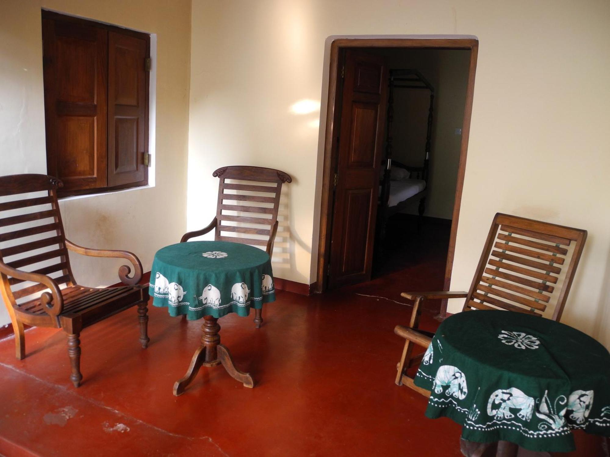 Top Of The Hill Guesthouse Weligama Kültér fotó