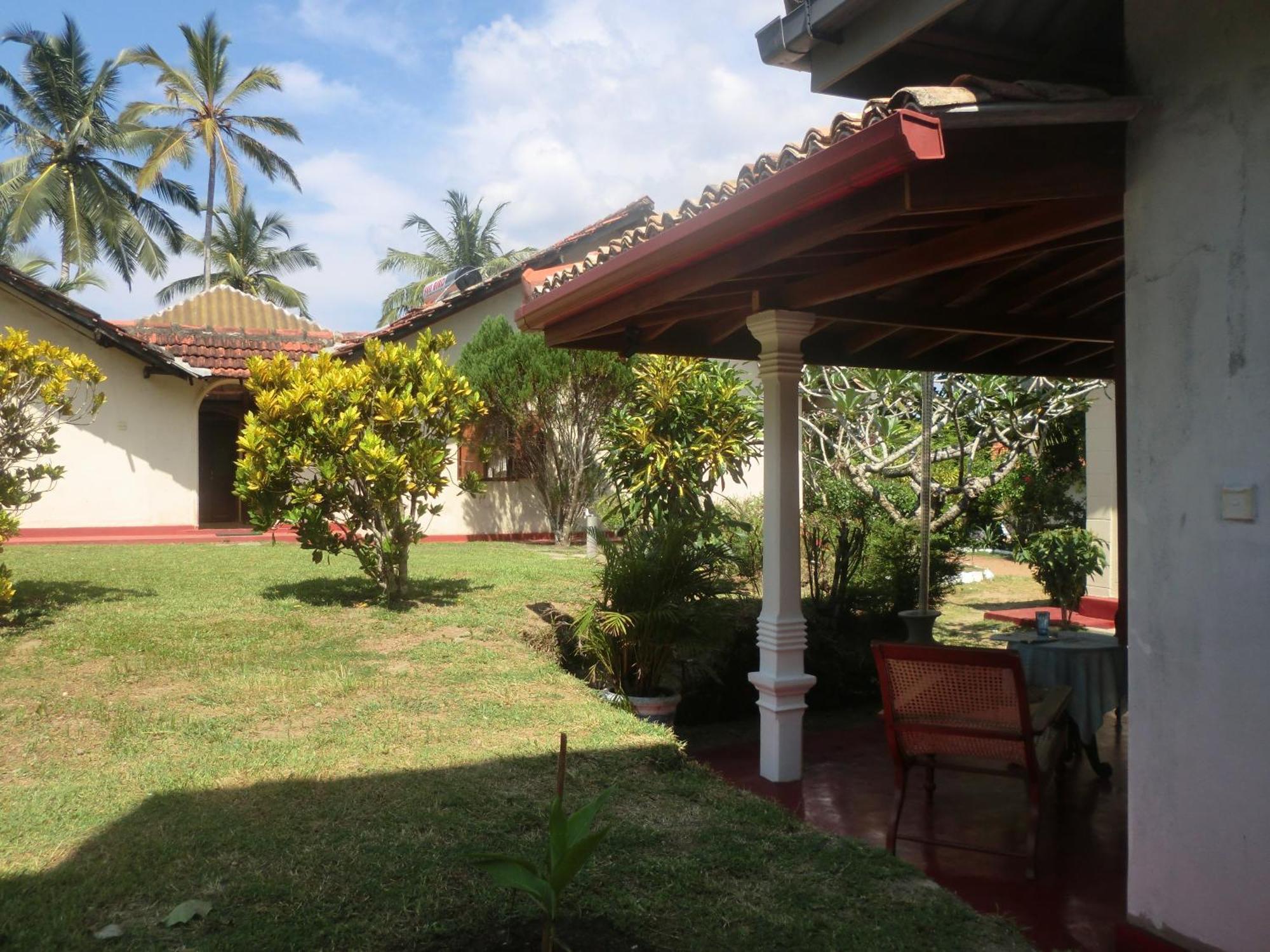Top Of The Hill Guesthouse Weligama Kültér fotó