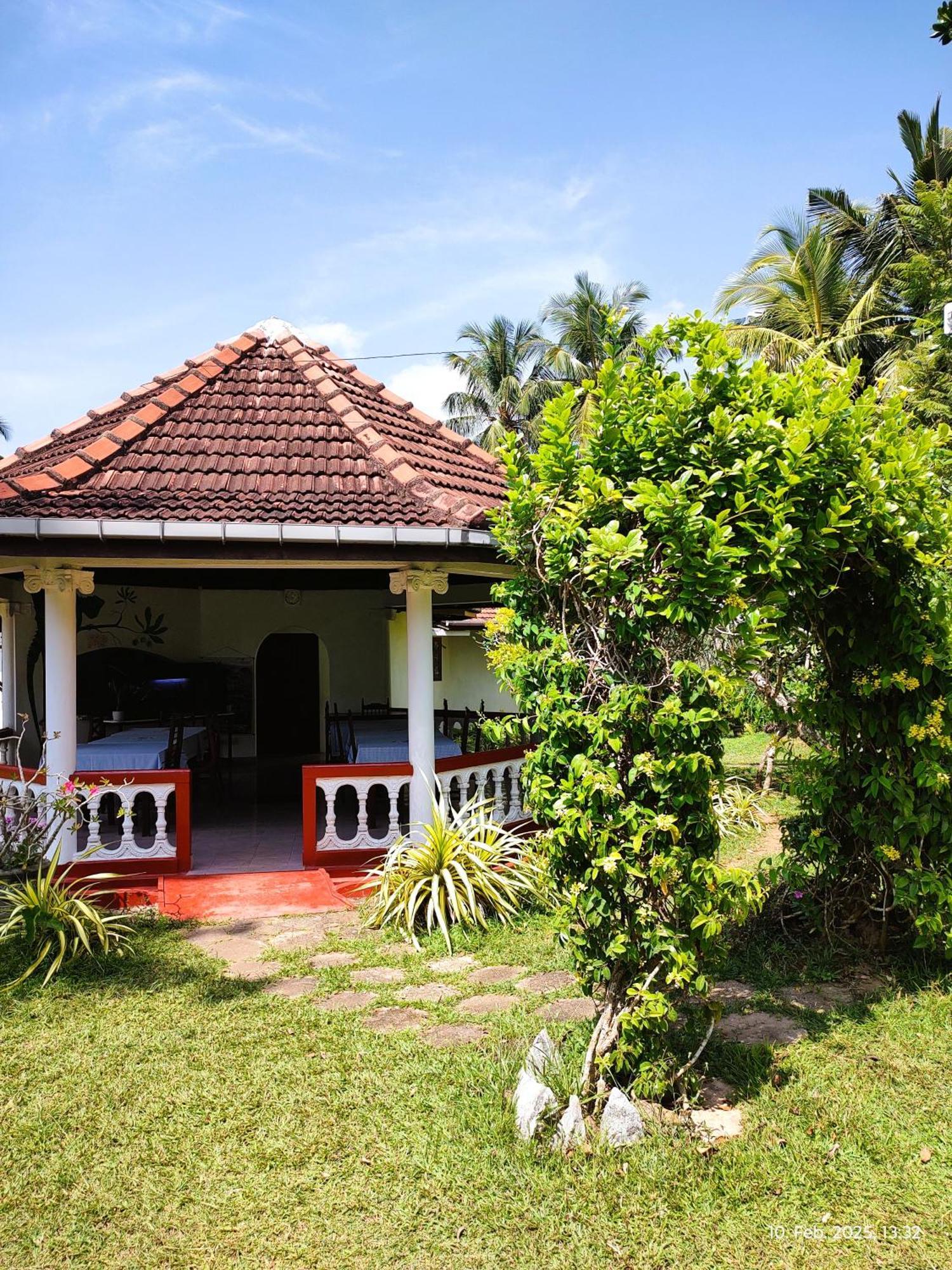 Top Of The Hill Guesthouse Weligama Kültér fotó