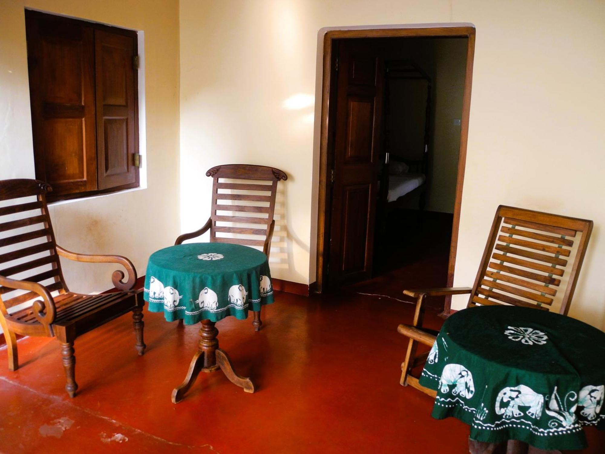 Top Of The Hill Guesthouse Weligama Szoba fotó
